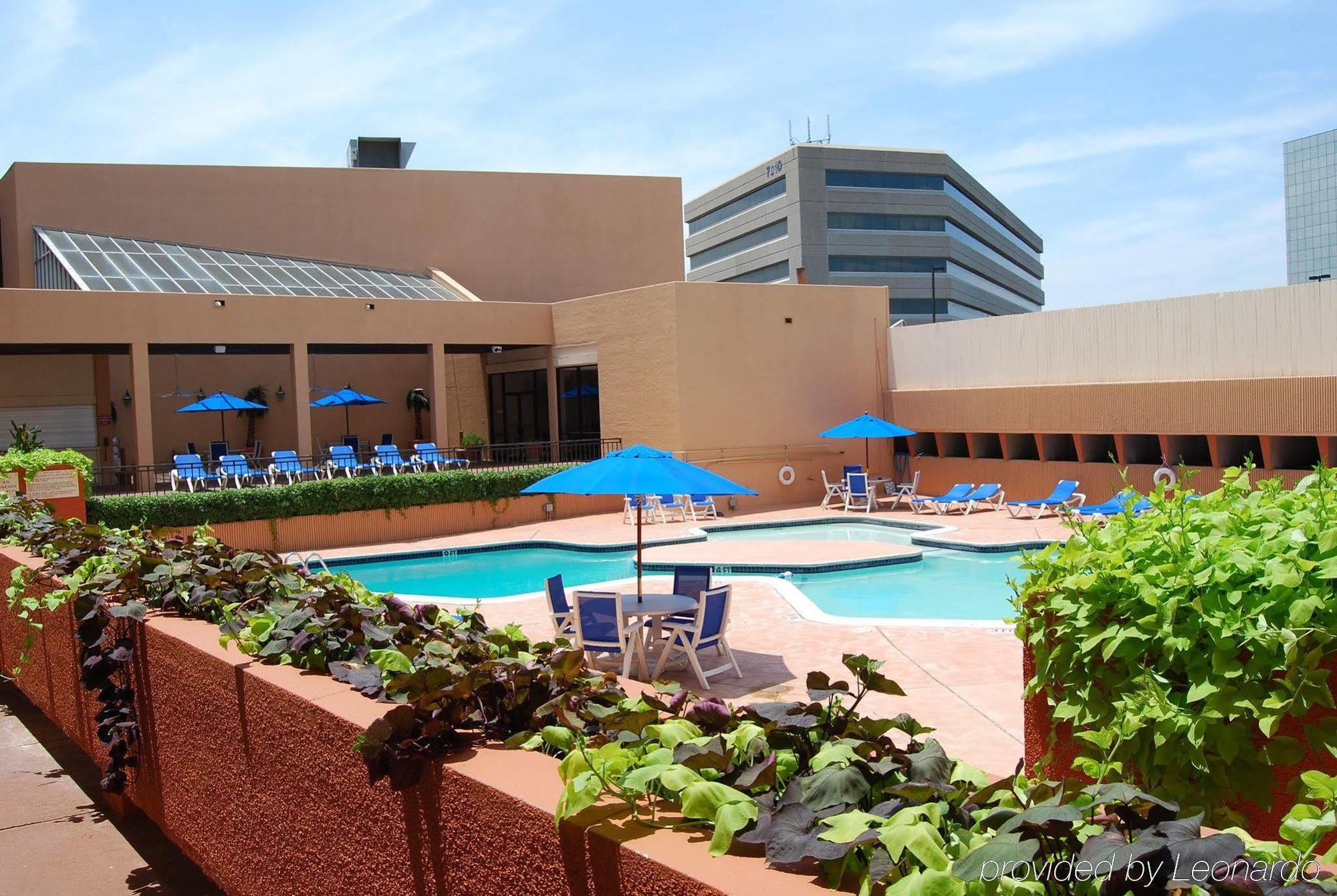 Love Field Hotel & Suites Dallas Facilities photo